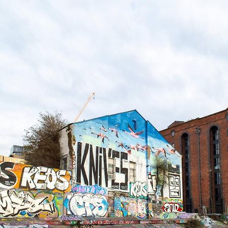 Stunning Mersey View Flat W Parking In Liverpool Exterior photo